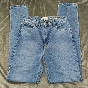 NWT American Apparel High Rise Mom Jeans Size 28